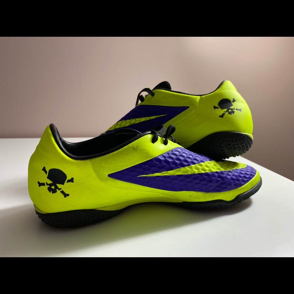 Nike Hypervenom Indoor Cleats